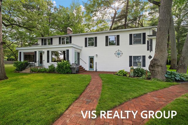 15085 Mercury Drive, Grand Haven, MI 49417