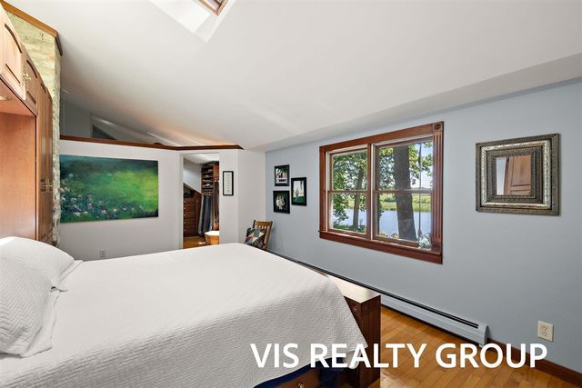 15085 Mercury Drive, Grand Haven, MI 49417