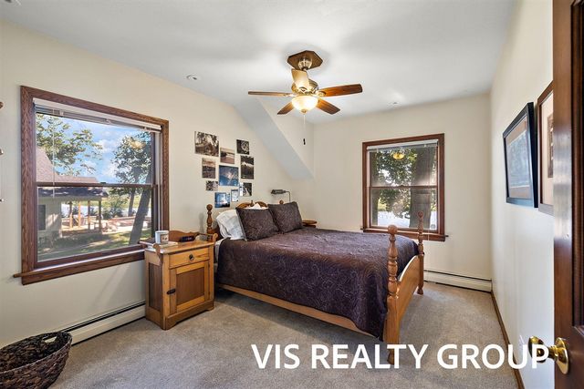 15085 Mercury Drive, Grand Haven, MI 49417