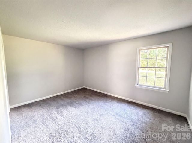 6912 Fieldlark Lane, Charlotte, NC 28227