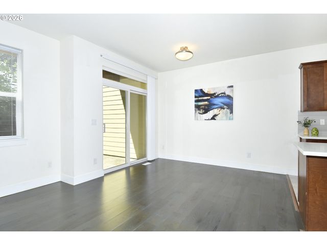 8550 Se BROOKLYN St, Portland, OR 97266