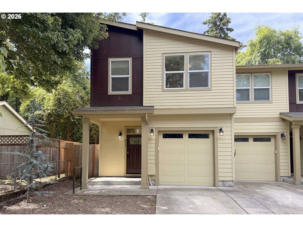 8550 Se BROOKLYN St, Portland, OR 97266