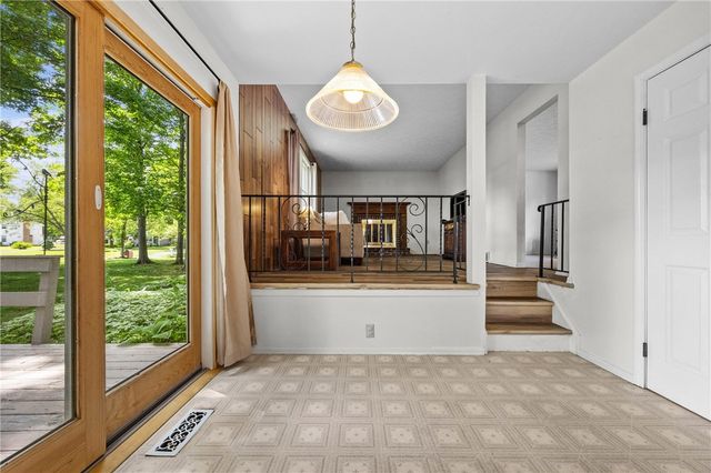 6149 Barkwood Court, Farmington, NY 14425