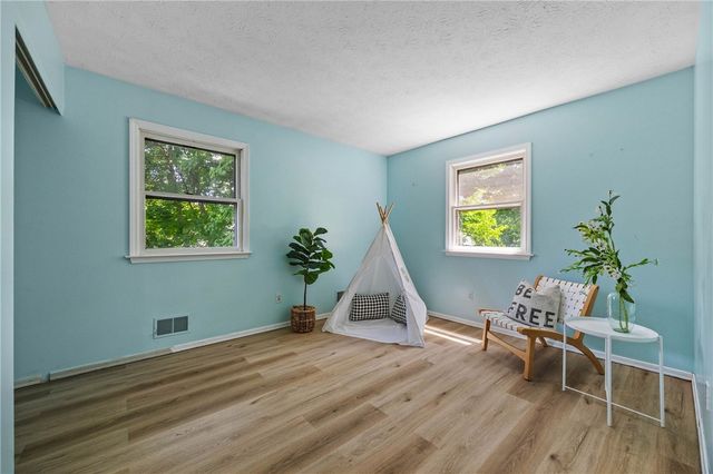 6149 Barkwood Court, Farmington, NY 14425