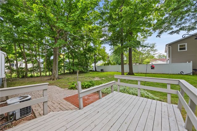 6149 Barkwood Court, Farmington, NY 14425