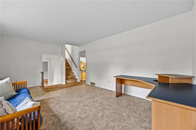 6149 Barkwood Court, Farmington, NY 14425