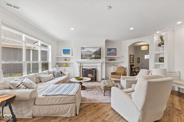 2460 Collins Drive, Westfield, IN 46074