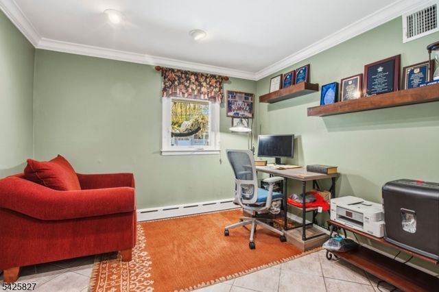 11 Briar Hills Cir, Springfield Twp., NJ 07081