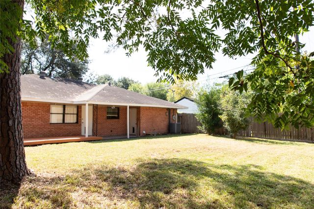 4114 Lemac Drive, Houston, TX 77025