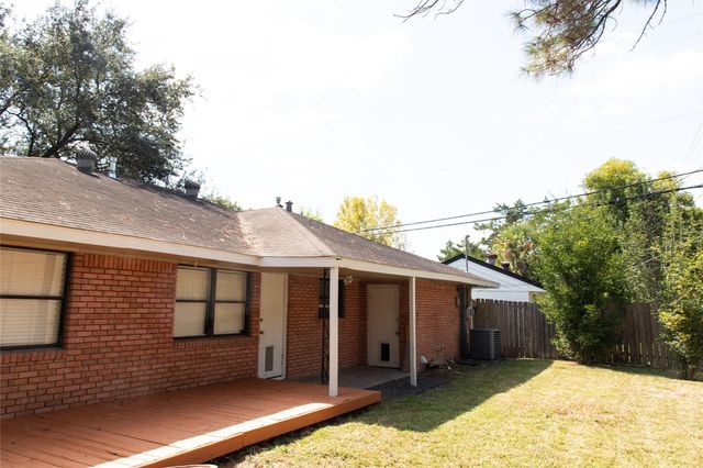 4114 Lemac Drive, Houston, TX 77025