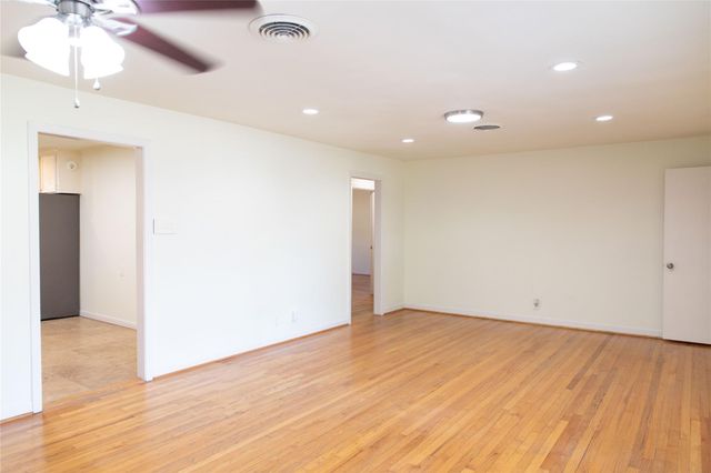 4114 Lemac Drive, Houston, TX 77025