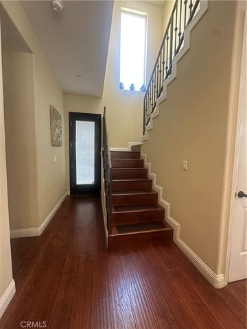 7611 Lilly Way, North Hollywood, CA 91605