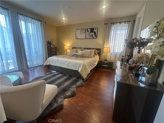 7611 Lilly Way, North Hollywood, CA 91605