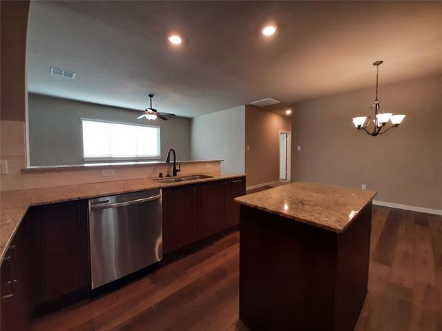 9741 Grosbeak Lane, Magnolia, TX 77354