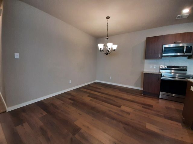 9741 Grosbeak Lane, Magnolia, TX 77354