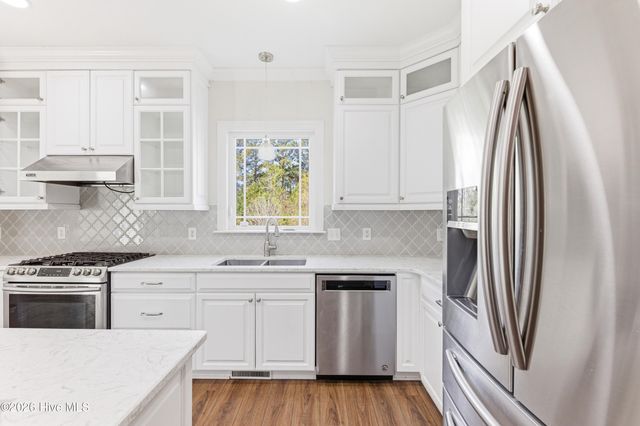 6270 Slade Drive NW, Ocean Isle Beach, NC 28469