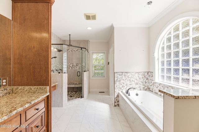 6270 Slade Drive NW, Ocean Isle Beach, NC 28469