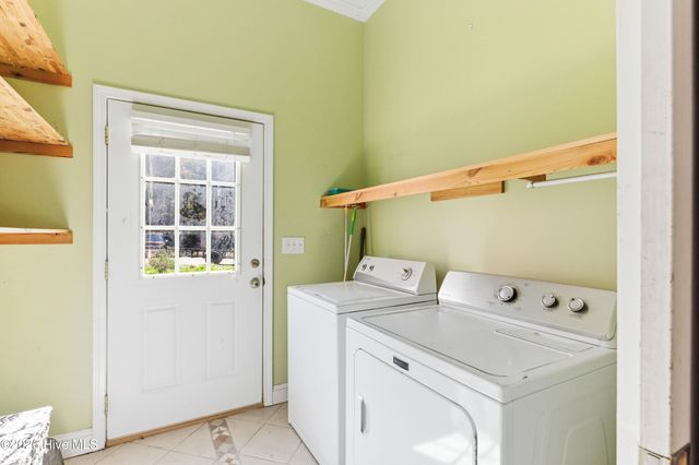 6270 Slade Drive NW, Ocean Isle Beach, NC 28469