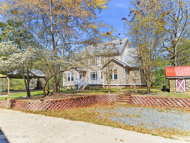 6270 Slade Drive NW, Ocean Isle Beach, NC 28469