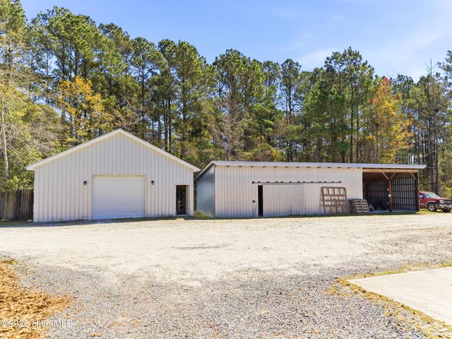 6270 Slade Drive NW, Ocean Isle Beach, NC 28469