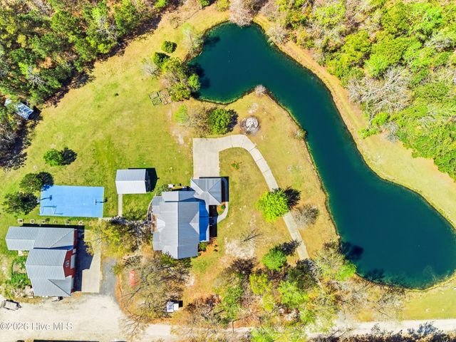 6270 Slade Drive NW, Ocean Isle Beach, NC 28469