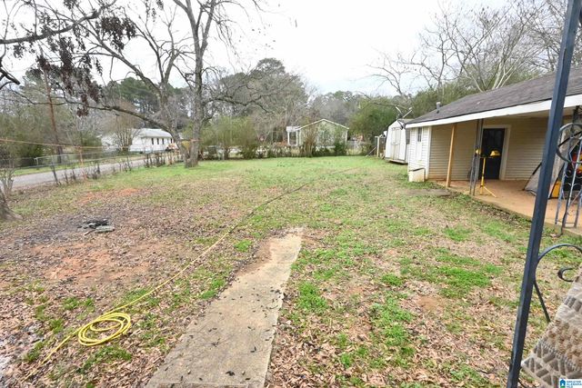 607 LEDFORD STREET, Weaver, AL 36277