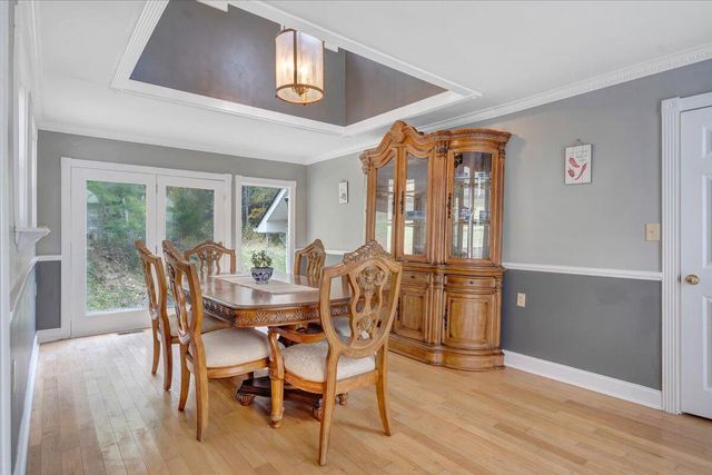 6544 Owens RD, Radford, VA 24141