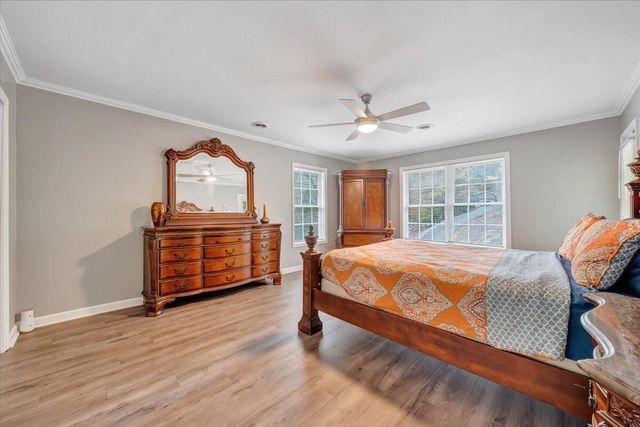 6544 Owens RD, Radford, VA 24141