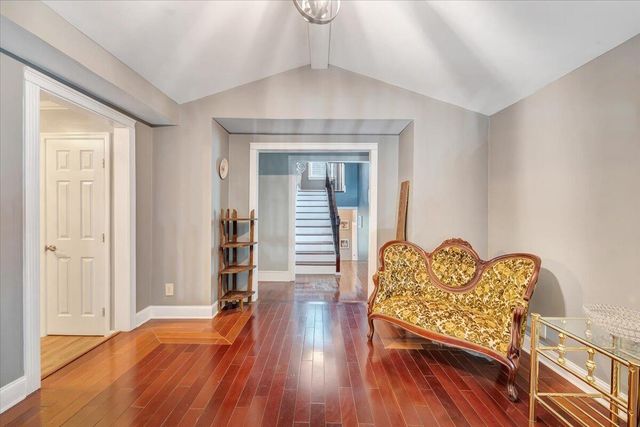 6544 Owens RD, Radford, VA 24141