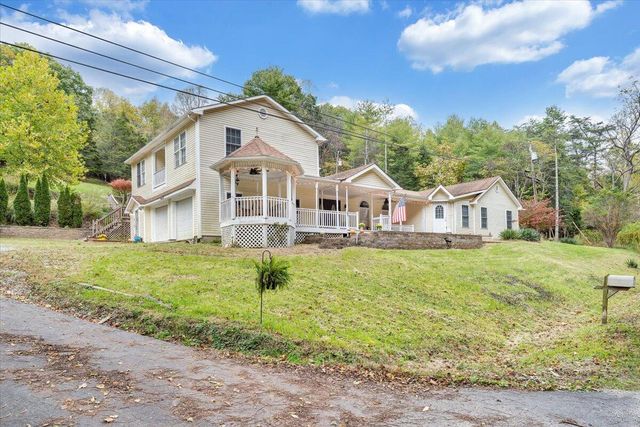 6544 Owens RD, Radford, VA 24141