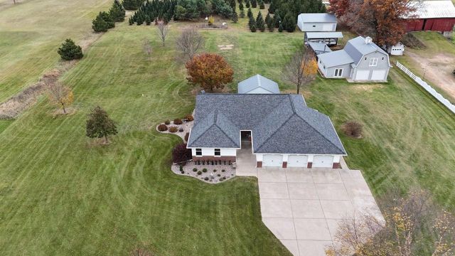 E7555 OSTRANDER ROAD, New London, WI 54961