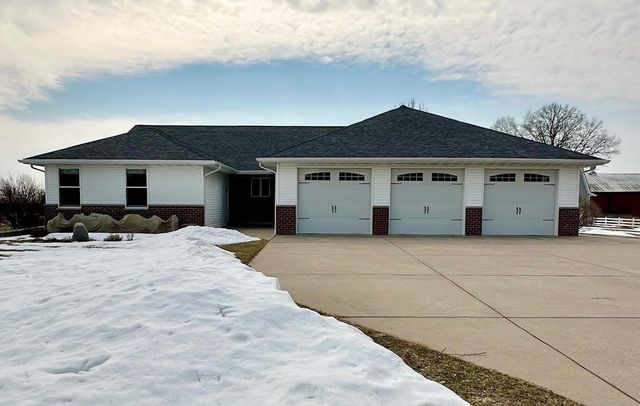 E7555 OSTRANDER ROAD, New London, WI 54961