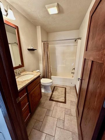 E7555 OSTRANDER ROAD, New London, WI 54961