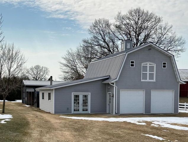 E7555 OSTRANDER ROAD, New London, WI 54961