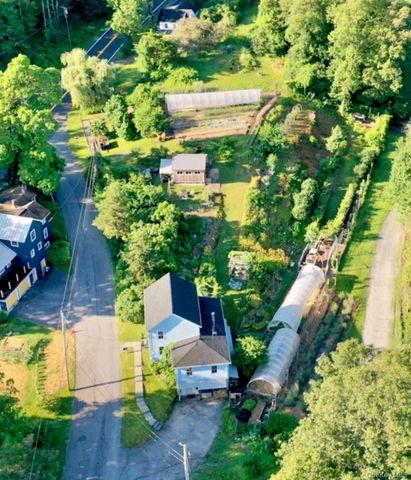 434 Joys Lane, Hurley, NY 12443