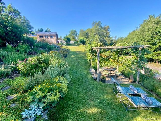434 Joys Lane, Hurley, NY 12443