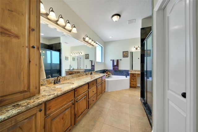 22100 Stone Creek Lane, Montgomery, TX 77316