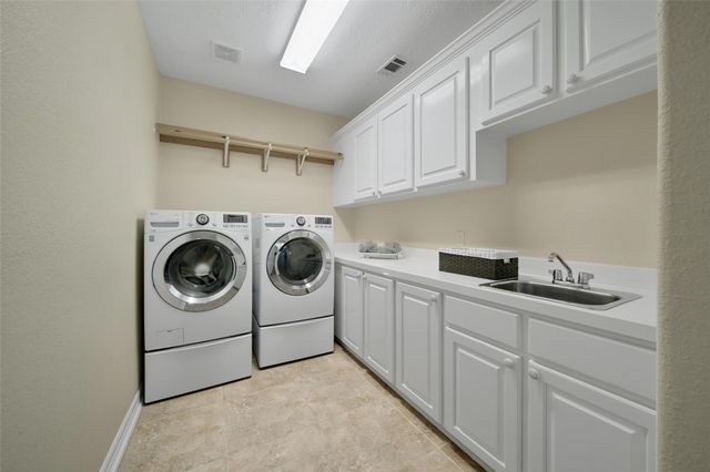 22100 Stone Creek Lane, Montgomery, TX 77316