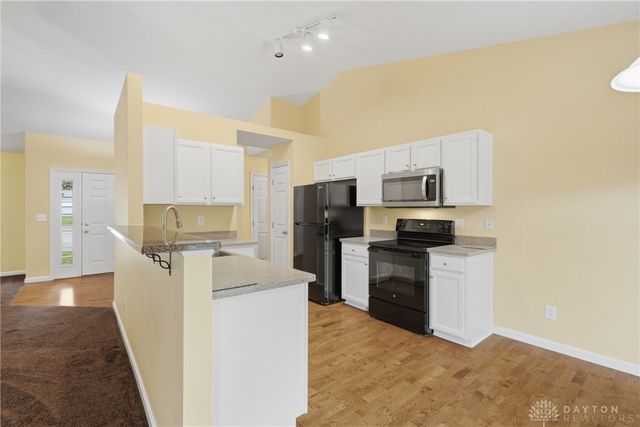 7630 Sandstone Trail, Hamilton Twp, OH 45039