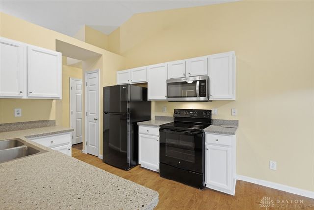 7630 Sandstone Trail, Hamilton Twp, OH 45039