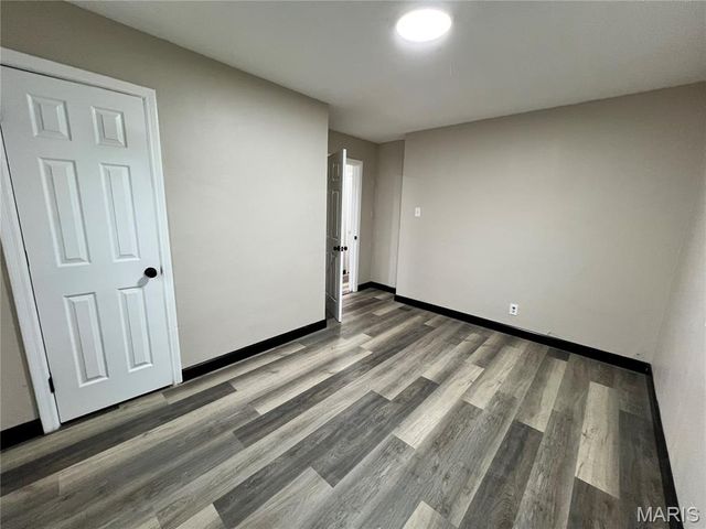 720 Beardsley Court, St Louis, MO 63135