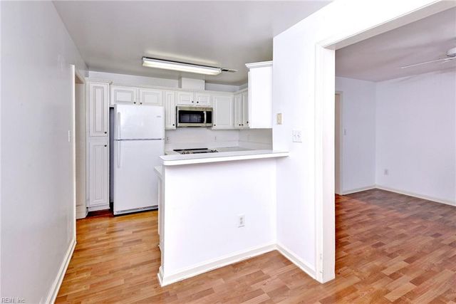 237 Woodmere Dr Unit B, Williamsburg, VA 23185