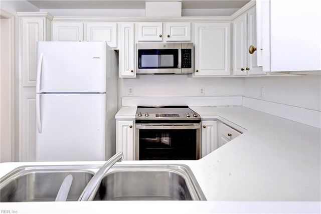 237 Woodmere Dr Unit B, Williamsburg, VA 23185