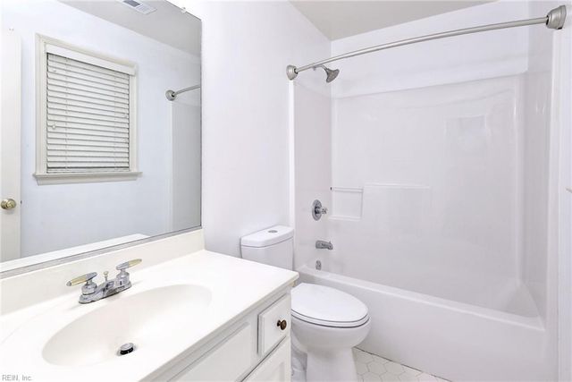 237 Woodmere Dr Unit B, Williamsburg, VA 23185