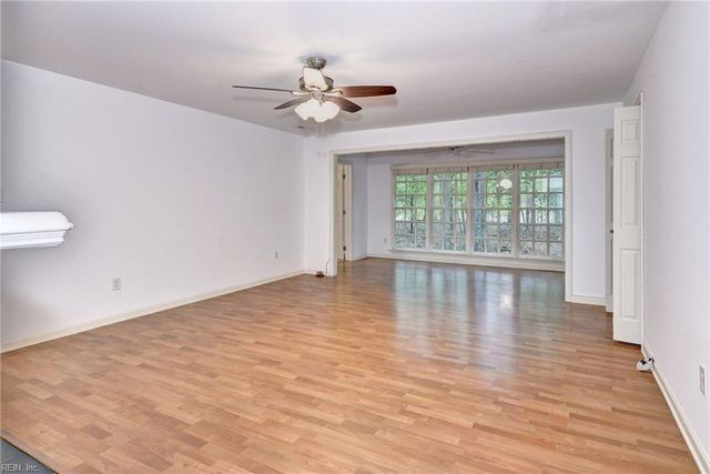 237 Woodmere Dr Unit B, Williamsburg, VA 23185