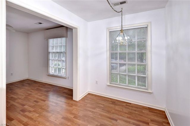 237 Woodmere Dr Unit B, Williamsburg, VA 23185