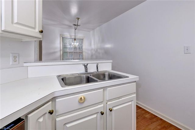 237 Woodmere Dr Unit B, Williamsburg, VA 23185