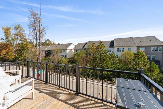 521 Hedrick Rdg Road, Cary, NC 27519