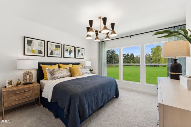 521 Hedrick Rdg Road, Cary, NC 27519