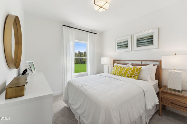 521 Hedrick Rdg Road, Cary, NC 27519